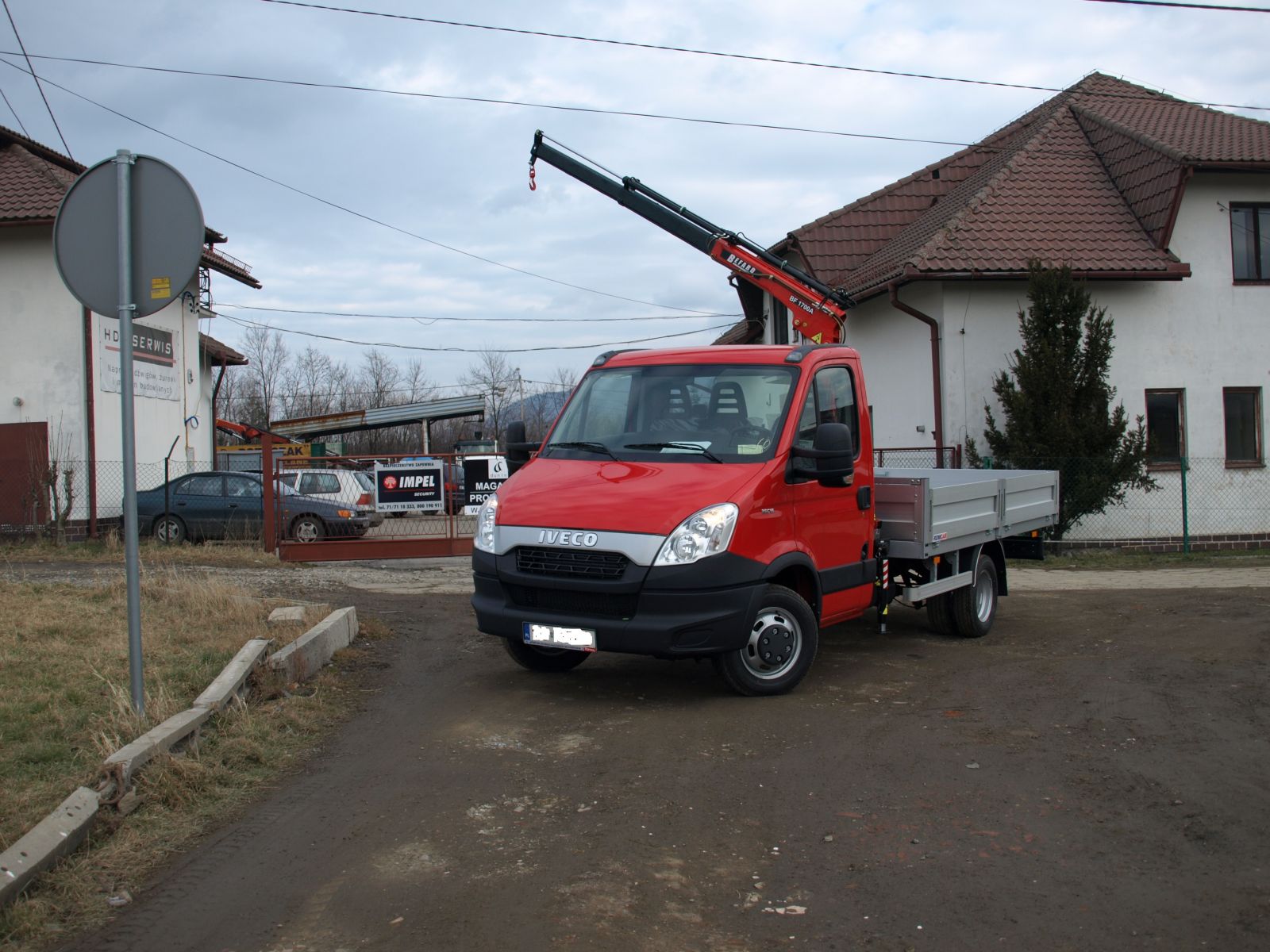 Żuraw BEFARD BF na Iveco